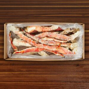 Wild Cooked Red King Crab Legs and Claws, Frozen, 6 / 9s, Full Case