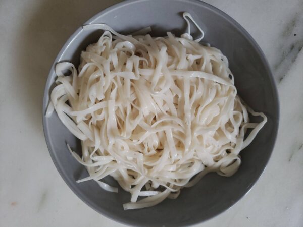 Plain-Healthy-Noodles