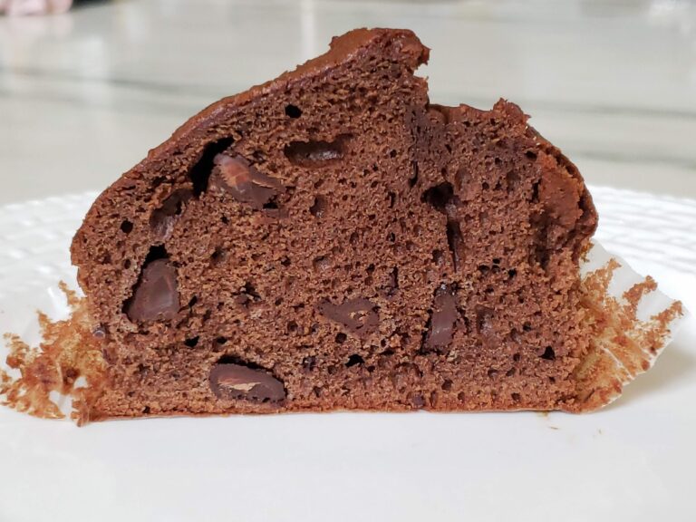Costco-Chocolate-Muffin-Insides