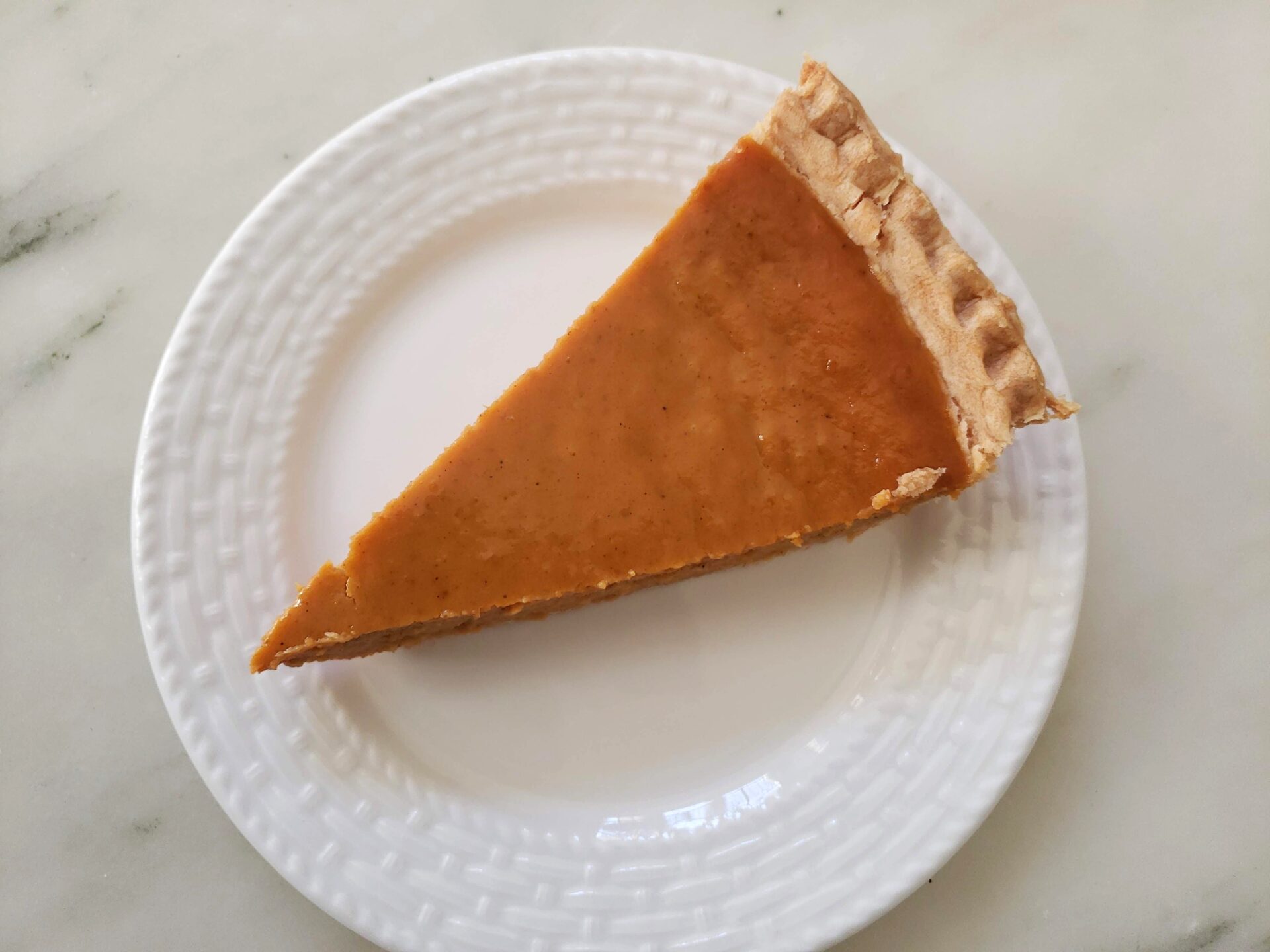 Slice-of-Pumpkin-Pie-from-Costco