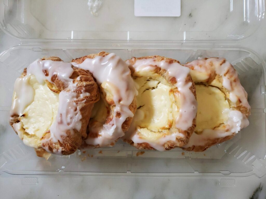 Costco-Cream-Cheese-Danishes