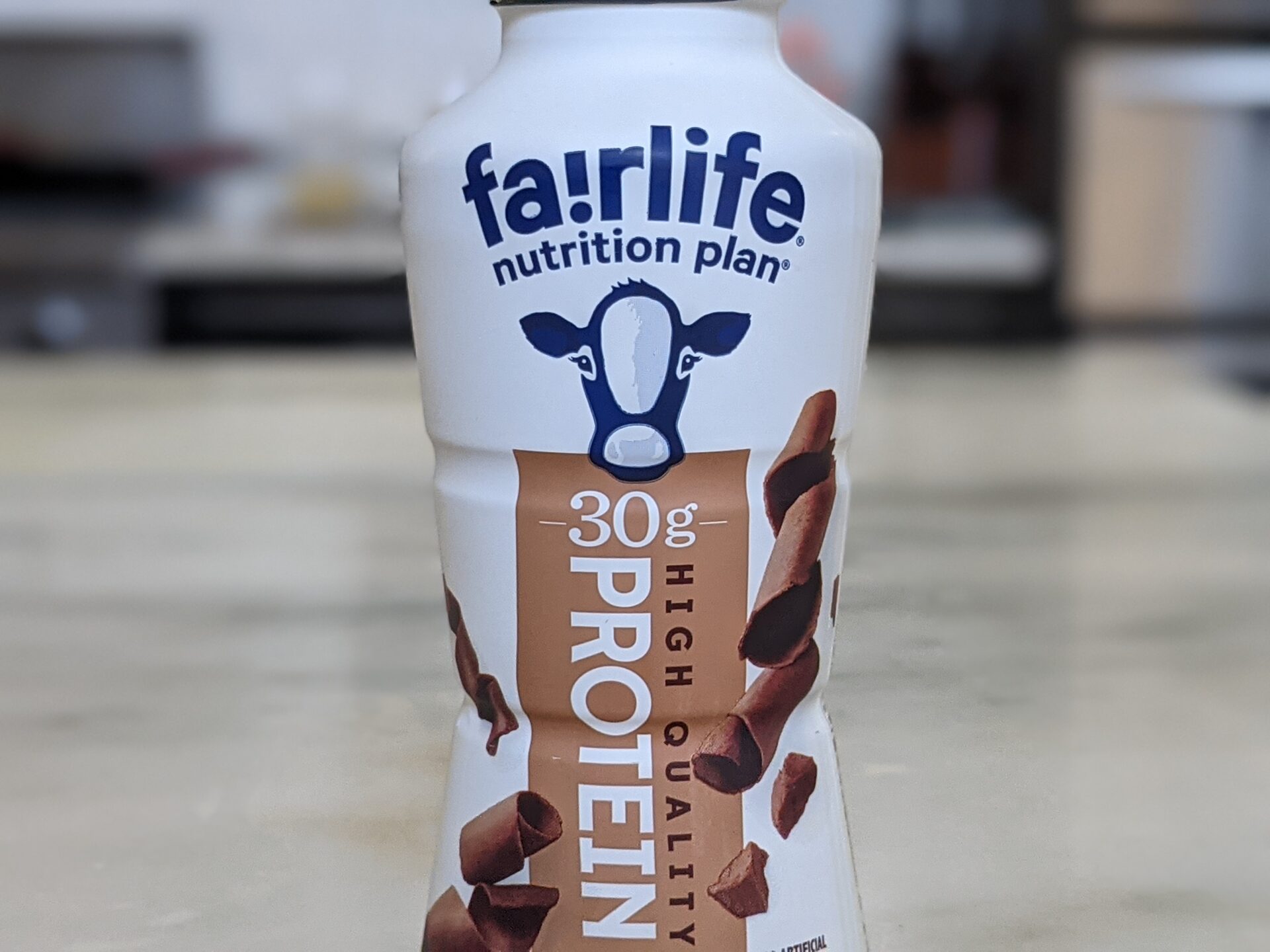 costco-fairlife-protein-shakes-nutrition-vs-core-power