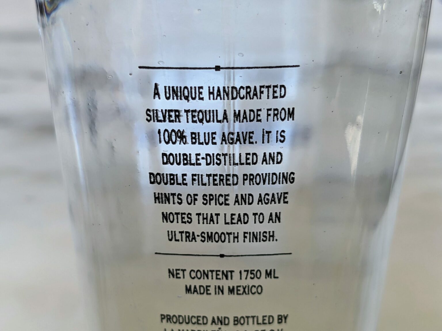Kirkland Signature Tequila Cristalino 1L main image 1