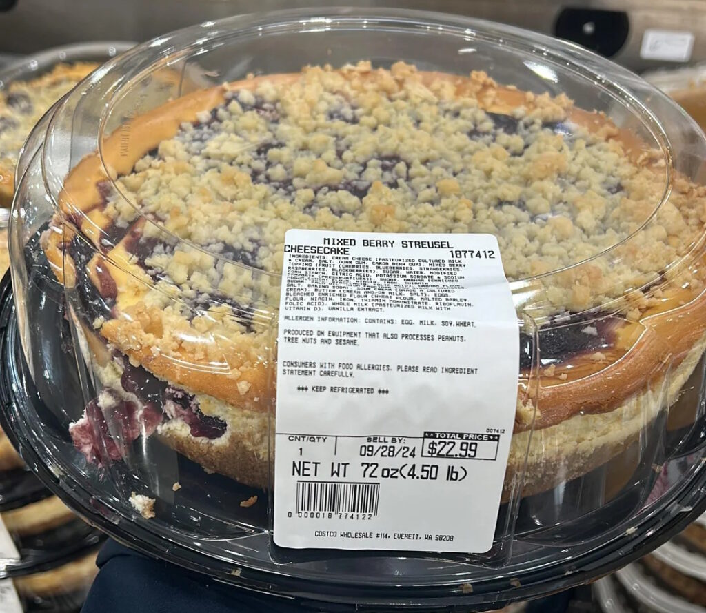 costco-mixed-berry-streusel-cheesecake